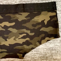 Victoria's Secret - LOVE PINK Camouflage Boyshorts